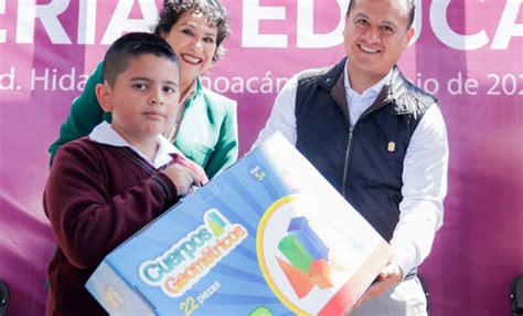 Entrega Gobierno Del Estado Material Educativo En Ciudad Hidalgo