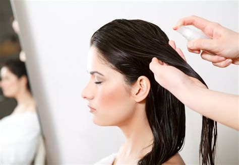 Las Reglas De Oro Para Aplicar Aceites En El Cabello Y Evitar Que