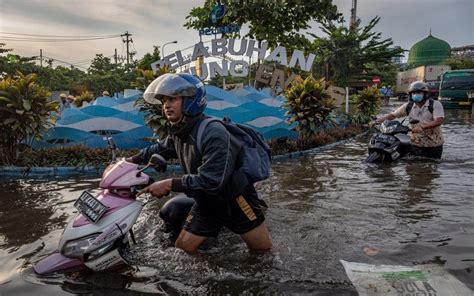 Banjir Rob Semarang Lamicitra Industri Lumpuh Total