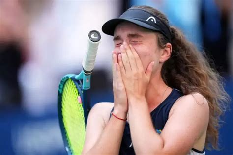 Us Open Daria Snigur Berrascht Simona Halep In Der Ersten Runde