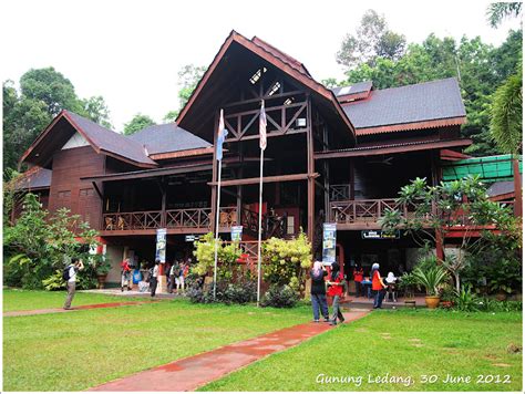 Story of My Life: Gunung Ledang... The Legend