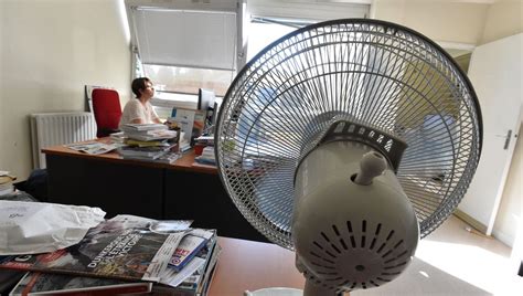 Canicule Peut On Refuser D Aller Au Travail Quand Il Fait Trop Chaud