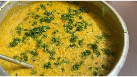 ISKCON Khichdi | ISKCON Prashadam | Mix Vegetable Khichdi | GULAB HARI ...