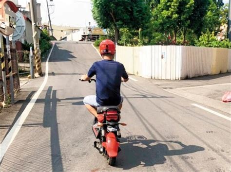 電動自行車納管 滿 14 歲才能騎乘 自由電子報汽車頻道