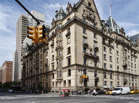 The Dakota Looking Like A Postcard Rnyc