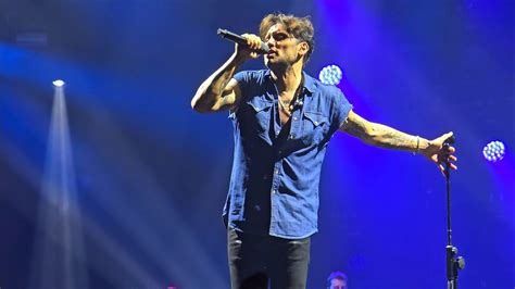 Fabrizio Moro Senza Di Te Una Vita Intera Tour Live In Roma