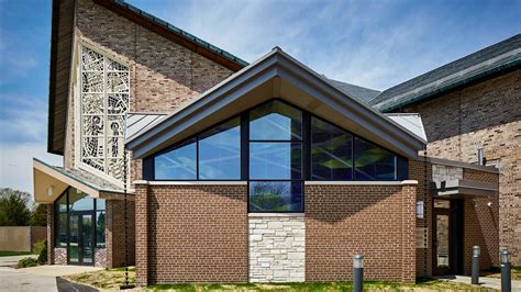 Holy Apostles Chapel Catholic Architecture New Berlin WI