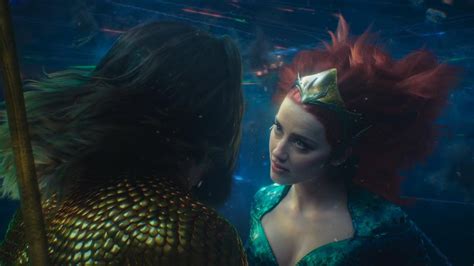 Aquaman And Mera Kiss Scene P Youtube