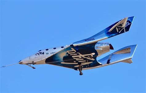 Le Vaisseau Spatial De Virgin Galactic Réussit Son Vol Dessai Le Devoir