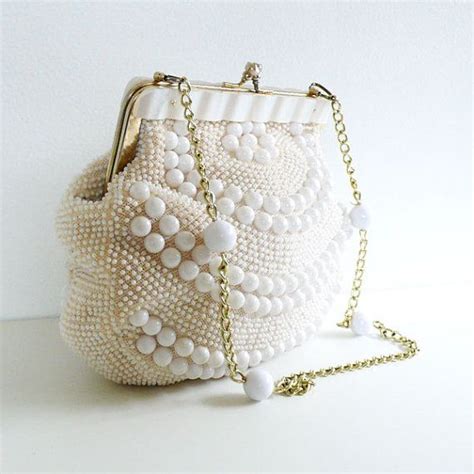 Vintage Beaded Purse Made In Hong Kong Etsy Vintage Beaded Purses Bead Purse Beaded