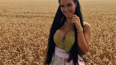 Tz Wiesn Madl Wahl 2019 Kandidatin Natalie 22 Aus Zandt