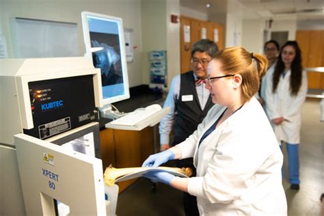 Pathologists Assistant Students Learn New Imaging Technol Flickr