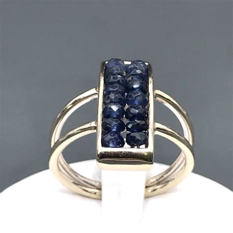 Kt White Gold Ring Ct Sapphire Catawiki