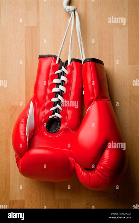 Boxing Glove Hi Res Stock Photography And Images Alamy