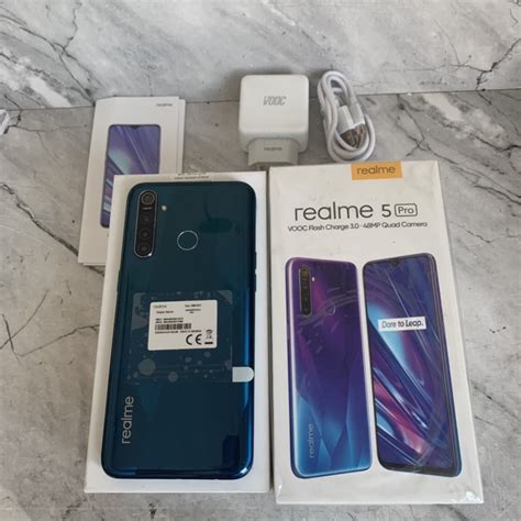 Jual Realme 5 PRO Ram 4GB 128GB Hijau Kristal Bekas Fullset Resmi