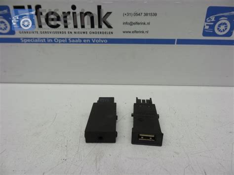 Aux Usb Connection Opel Astra J Sports Tourer Cdti V