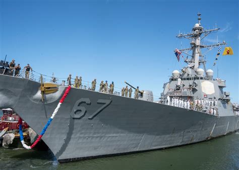 Dvids Images Uss Cole And Bainbridge Return From Deployment [image