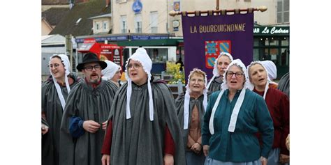 Ch Tillon Sur Seine Chars Danse Et Confettis Les Plus Belles