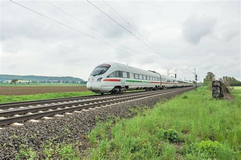 ICE 411 511 9 Hansestadt Wismar Ist Am 18 05 2021 Als Umleiter Bei