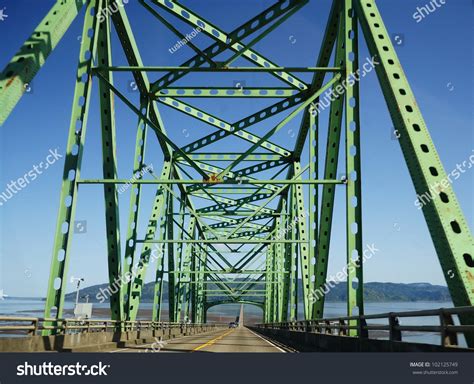 Astoria Bridge Road Stock Photo 102125749 | Shutterstock