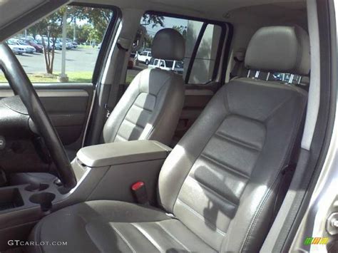 Midnight Gray Interior 2003 Ford Explorer XLT Photo #39054628 | GTCarLot.com