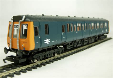 Hornby R2668 Class 121 Single Car DMU Bubble Car W55024 In BR Blue