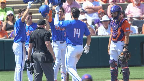 Florida Baseball Rallies For Comeback Win Over Clemson In Game 1 Of Super Regional