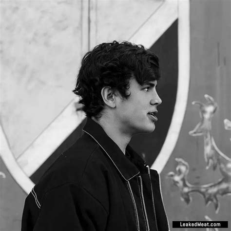 Hayes Grier Nude Leaked Pics Video Leaked Meat