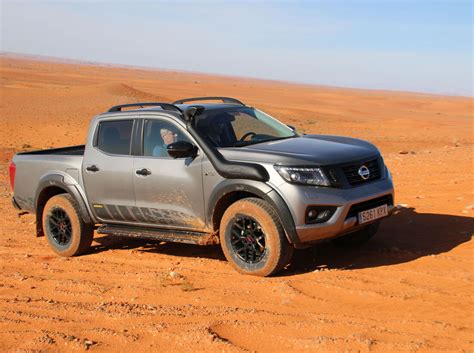 Nissan Navara N Guard AT32 So fährt der neue Top Pickup auto motor