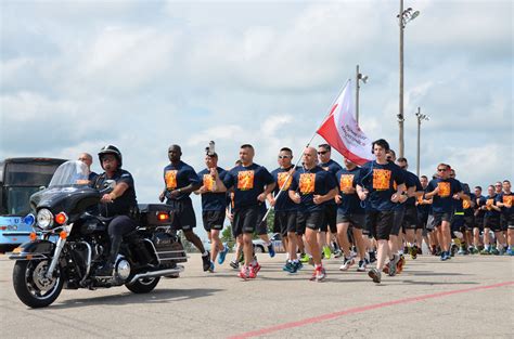 MPs conduct Special Olympics torch run | Article | The United States Army