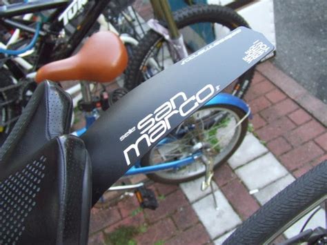 Avelo Bicycle Shop San Marco Ass Savers