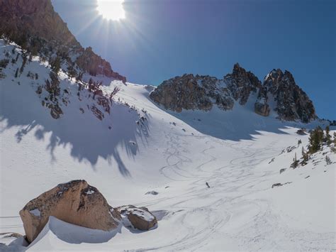 Backcountry Skiing in the Sawtooth Range – Mediocre Mountaineering