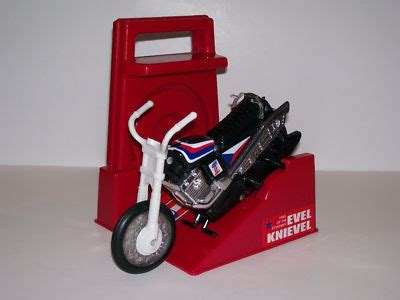 Evil Knievel Stunt Cycle Playset S Figure Ideal Toys