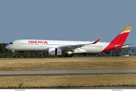 Iberia Airbus A Ec Nlp Berlin Spotter De