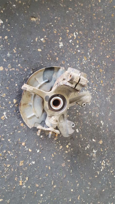 Volkswagen Polo 9N3 2006 2008 1 2 Passenger NSF Front Wheel HUB Bbm