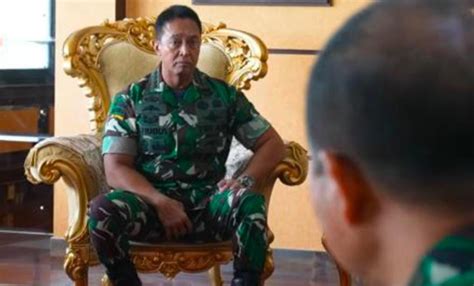 Panglima TNI Jenderal TNI Andika Perkasa Memimpin Upacara Serah Terima