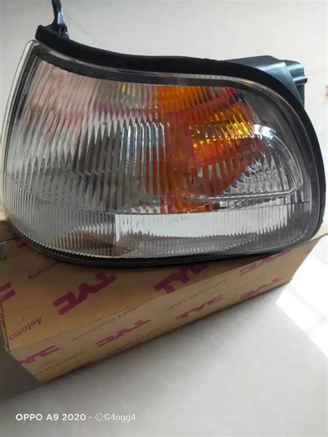 Lampu Sein Depan Kiri Kijang Krista Aksesori 879069102