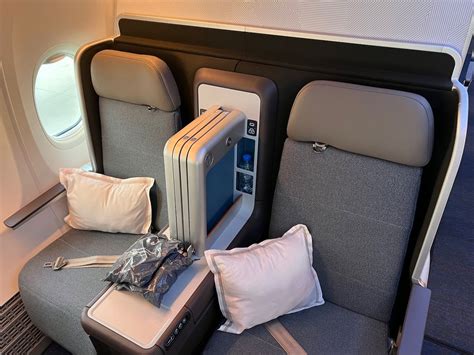 Review Flydubai Business Class Boeing Max Dxb Beg One Mile At