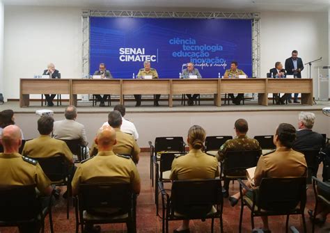 Senai Cimatec Recebe Visita De Oficiais Do Ex Rcito Brasileirosenai Cimatec