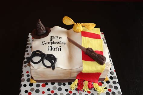 Tarta Harry Potter Libro Abierto Bizcocho De Zanahoria Relleno De