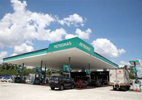 Petronas Omicron Ubah Nasib Minyak Jadi Tak Pasti The Editor