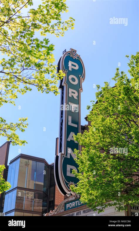 Historic Downtown Portland Oregon Sign Stock Photo Alamy