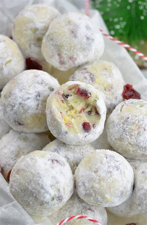 Cranberry Pistachio White Chocolate Truffles | A Christmas Dessert Recipe