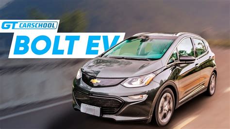 Chevrolet Bolt 2020 Como é dirigir esse elétrico na cidade e na