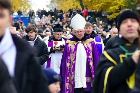 Uroczystość Wszystkich Świętych Archidiecezja Warmińska