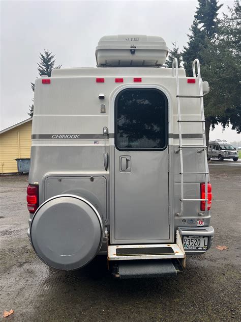 2004 Chinook Concourse 2100 – Only 46,900 miles, Dually(SOLD) | Trades