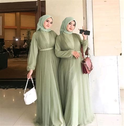 Pin Oleh Adinda Hasya Di Azti Wedding Mode Wanita Baju Hamil