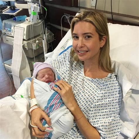 Caras Ivanka Trump Festeja Primeiro Anivers Rio Do Filho Mais Novo