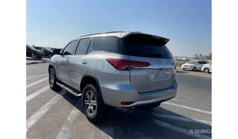 Used Offer 2017 Toyota Fortuner 7 Seater Export Only 2017 For Sale In Dubai 627941