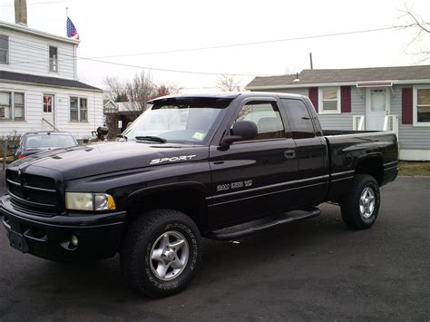 2001 Dodge Ram 1500 4x4 Tire Size